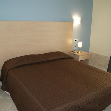 Guest House Golfo Xifonio アウグスタ エクステリア 写真