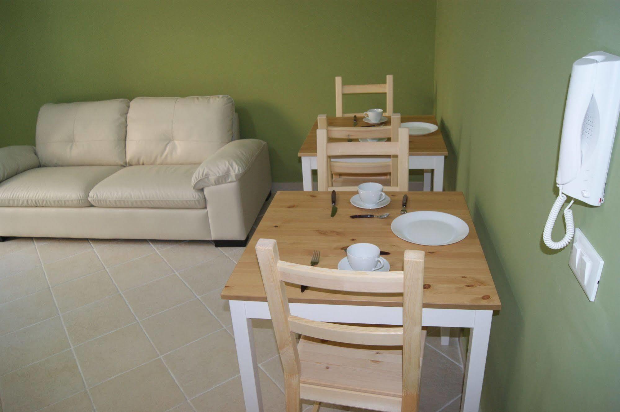Guest House Golfo Xifonio アウグスタ エクステリア 写真