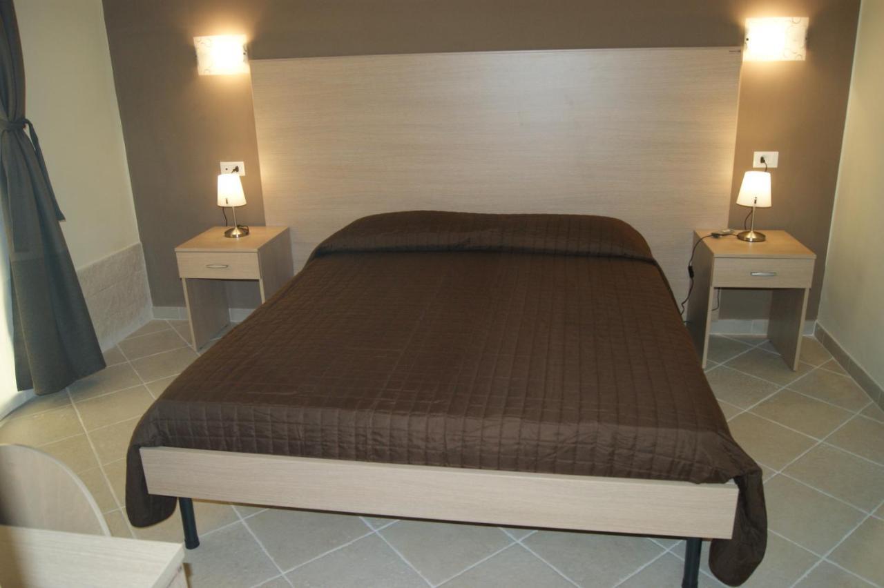 Guest House Golfo Xifonio アウグスタ エクステリア 写真